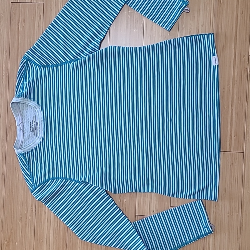 Patagonia capilene Midweight (3) women's medium long sleeve shirt